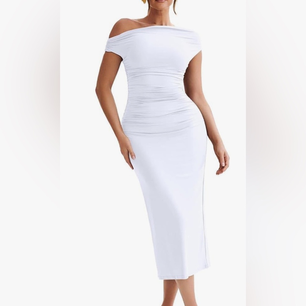 Elegant White Ruched Dress Excellent New Condition